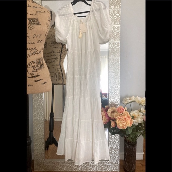 New Doen London Tansy Maxi Dress in Salt / White - Picture 11 of 15